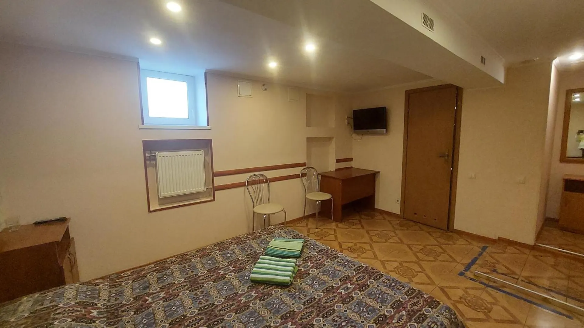Hotel Desna KUT Kiev