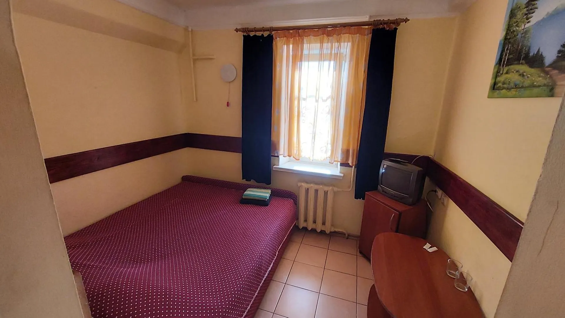 Hotel Desna Kut Kiev Ucrania