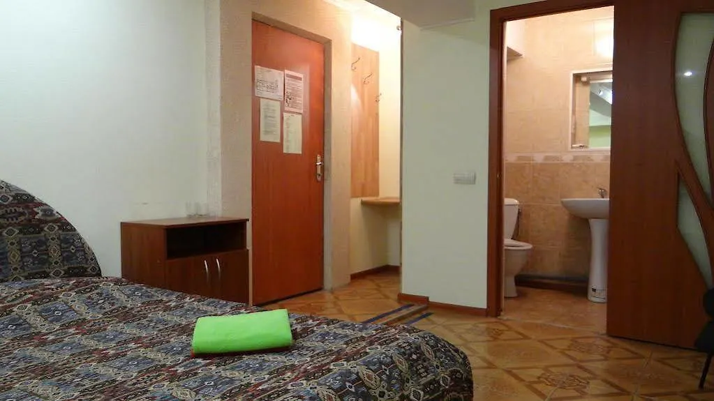 Hotel Desna Kut Киев 0*,  Украина